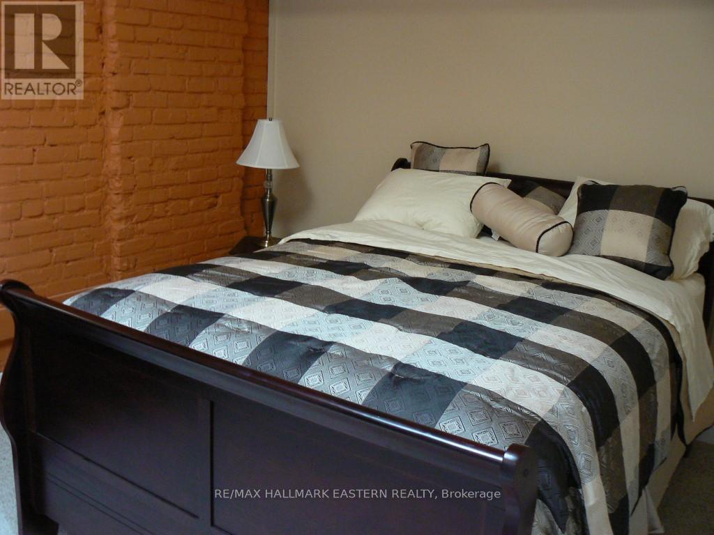 1 - 416 Chambers Street, Peterborough, Ontario  K9H 3V1 - Photo 6 - X12647308