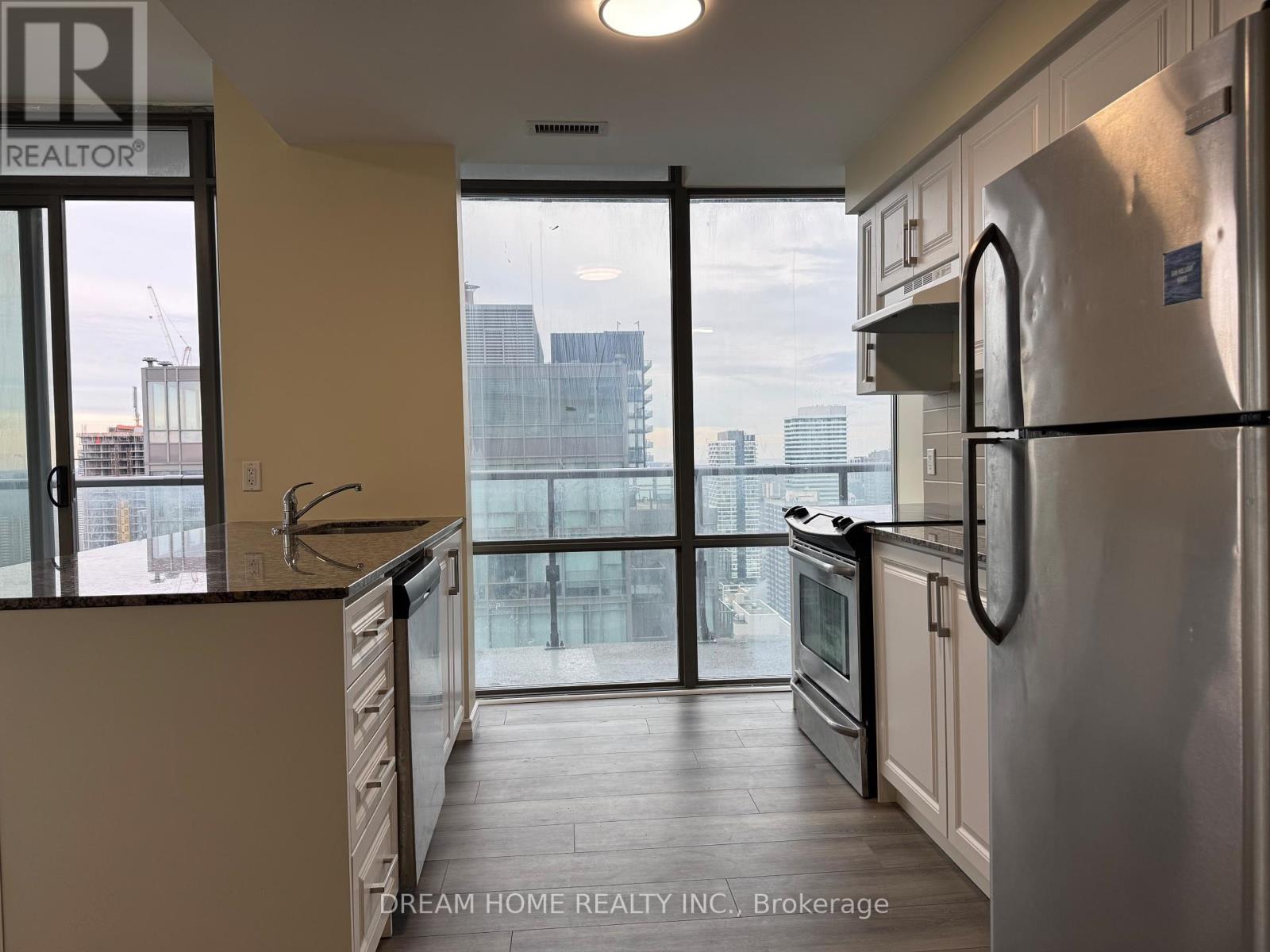 3405 - 832 Bay Street, Toronto, Ontario  M5S 1Z6 - Photo 5 - C12644624