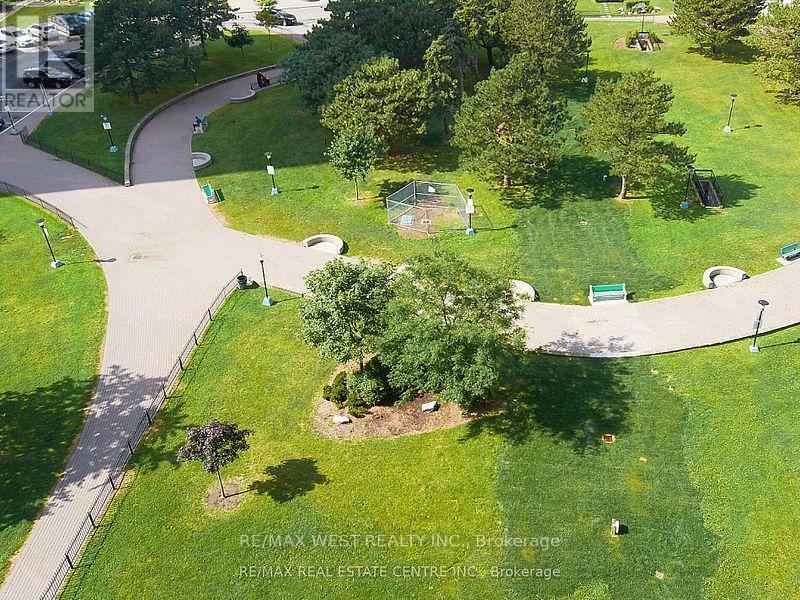 2316 - 370 Dixon Road, Toronto, Ontario  M9R 1T2 - Photo 16 - W12647262