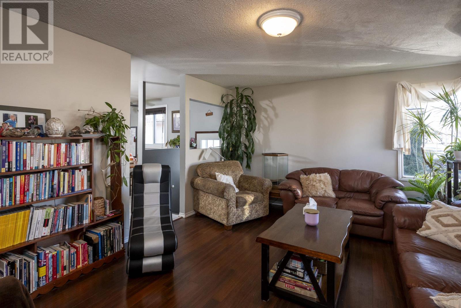 522 Redwood Undefined W, Thunder Bay, Ontario  P7C 5A3 - Photo 22 - TB253660