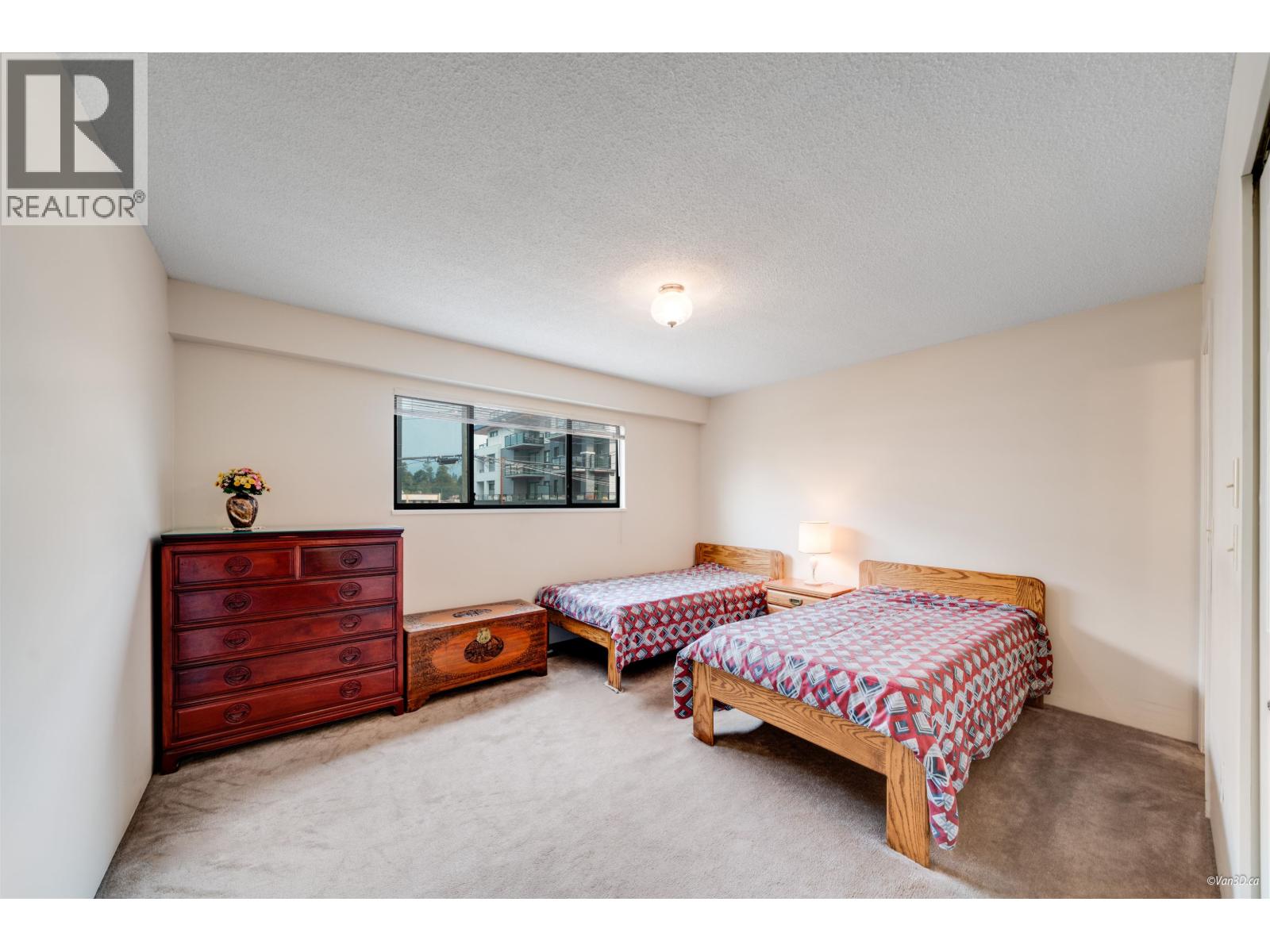 4737 Pender Street, Burnaby, British Columbia  V5C 2N4 - Photo 12 - R3074801