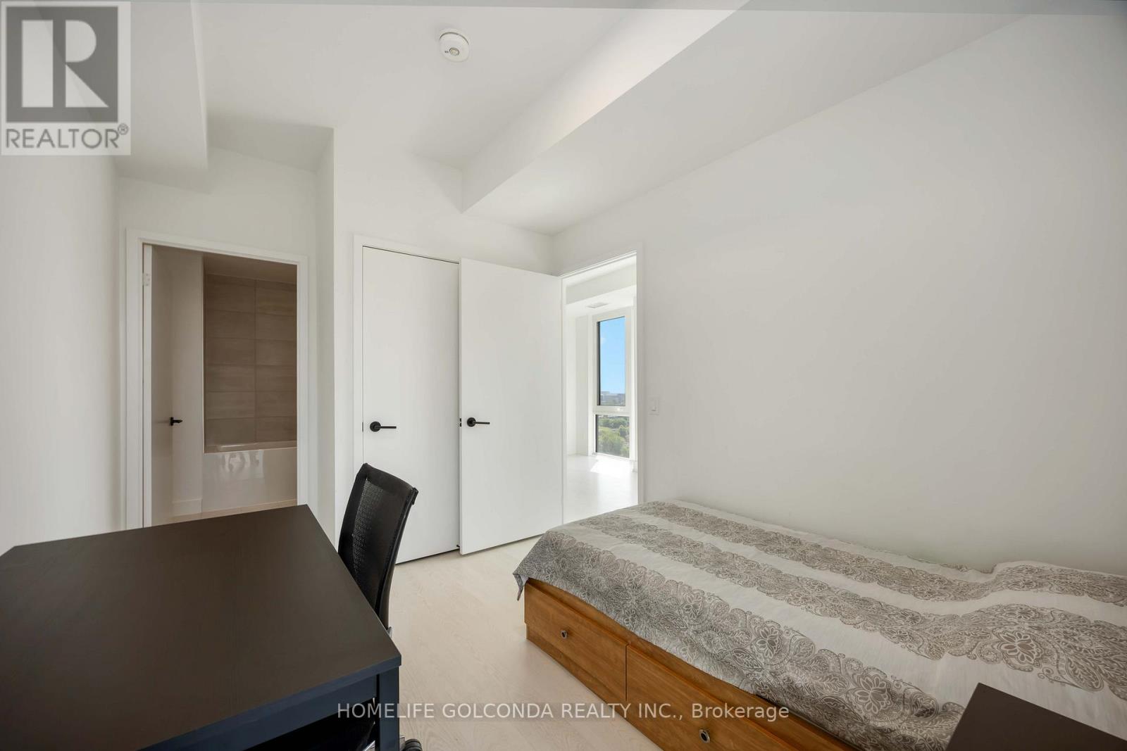 1703 - 308 Jarvis Street, Toronto, Ontario  M5B 0E3 - Photo 5 - C12647300