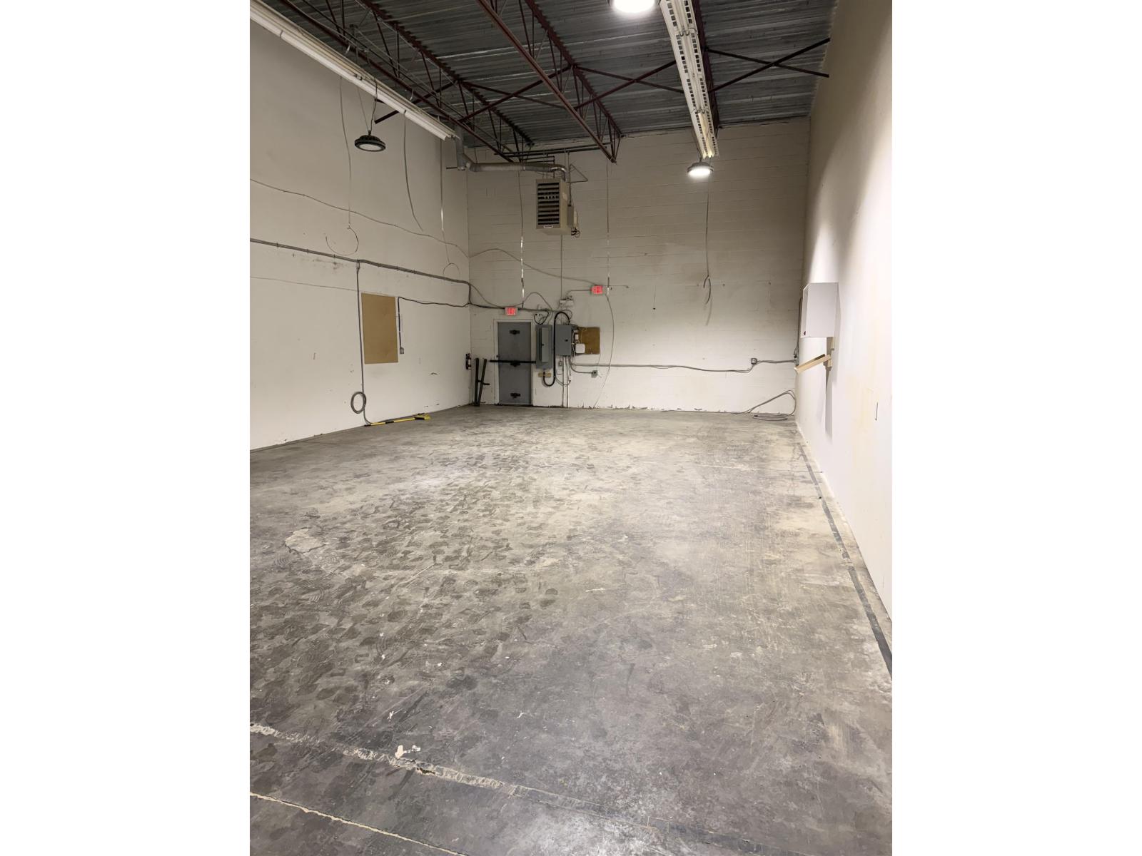 Industrial For Sale 14 14722 64 Avenue, Surrey, British Columbia