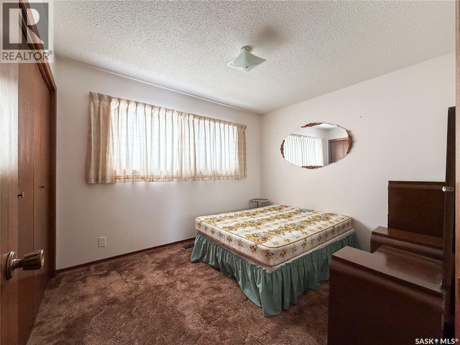 120 6th Street E, Ponteix, Saskatchewan  S0N 1Z0 - Photo 25 - SK025844