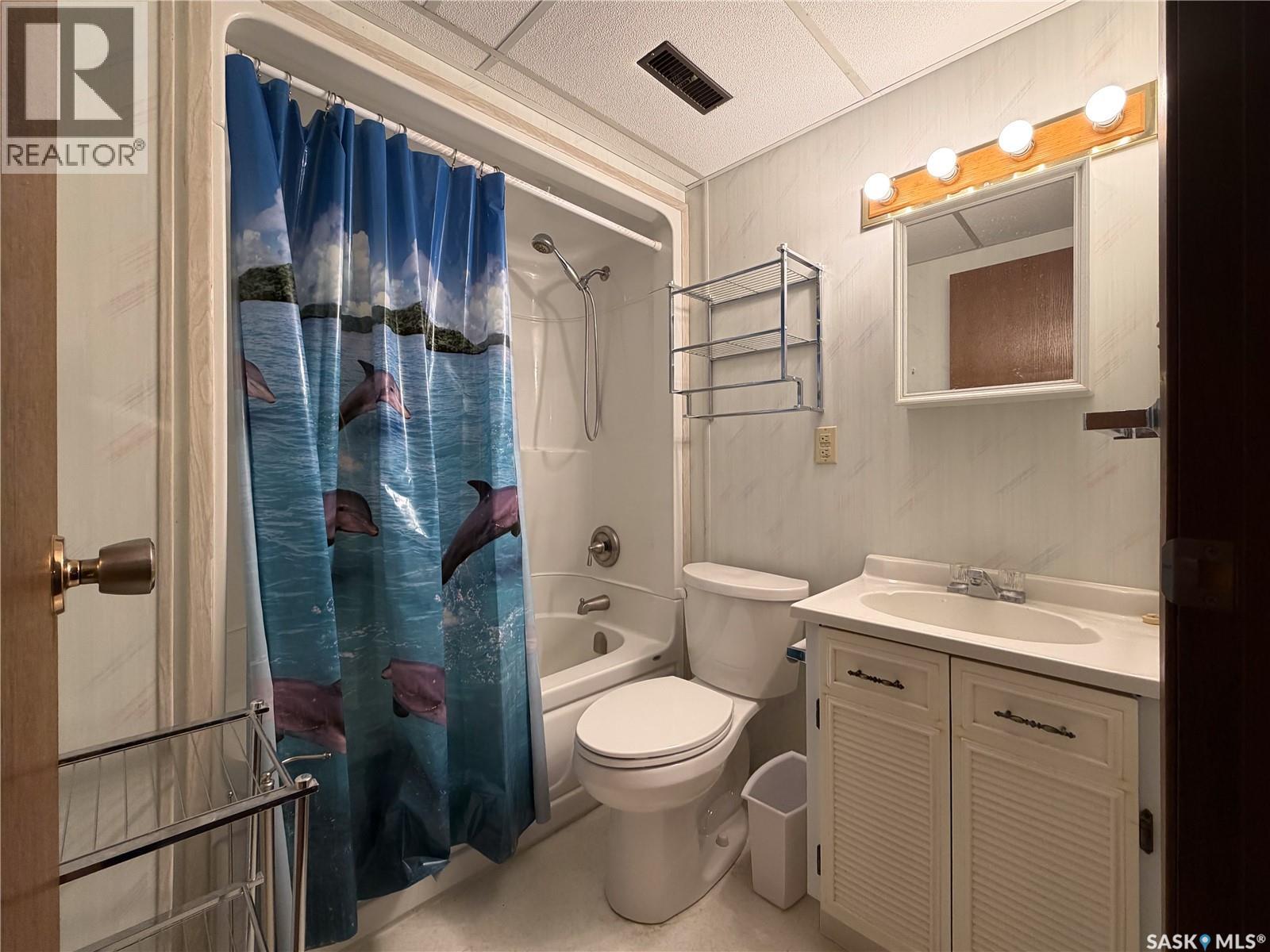 120 6th Street E, Ponteix, Saskatchewan  S0N 1Z0 - Photo 31 - SK025844