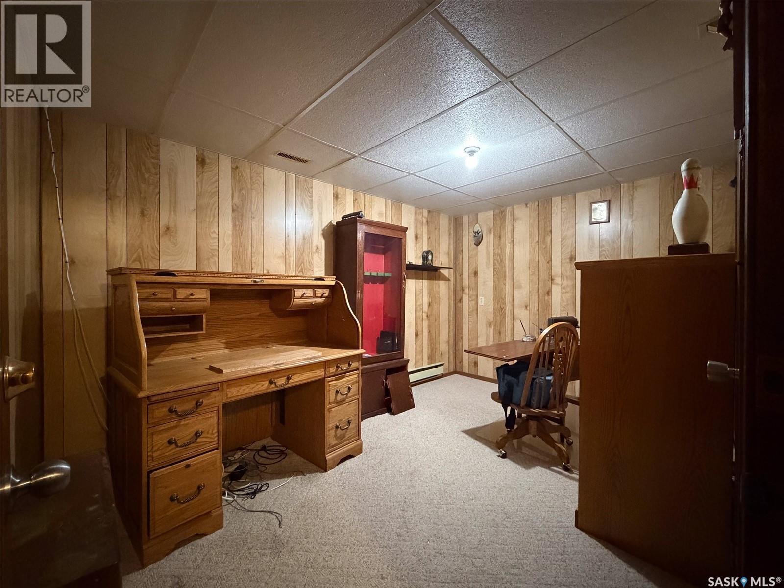 120 6th Street E, Ponteix, Saskatchewan  S0N 1Z0 - Photo 34 - SK025844