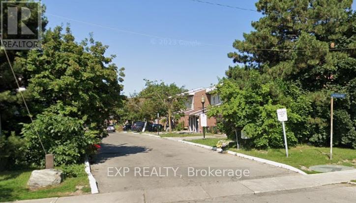 38 - 4 SAN MARINO WAY, Toronto, Ontario