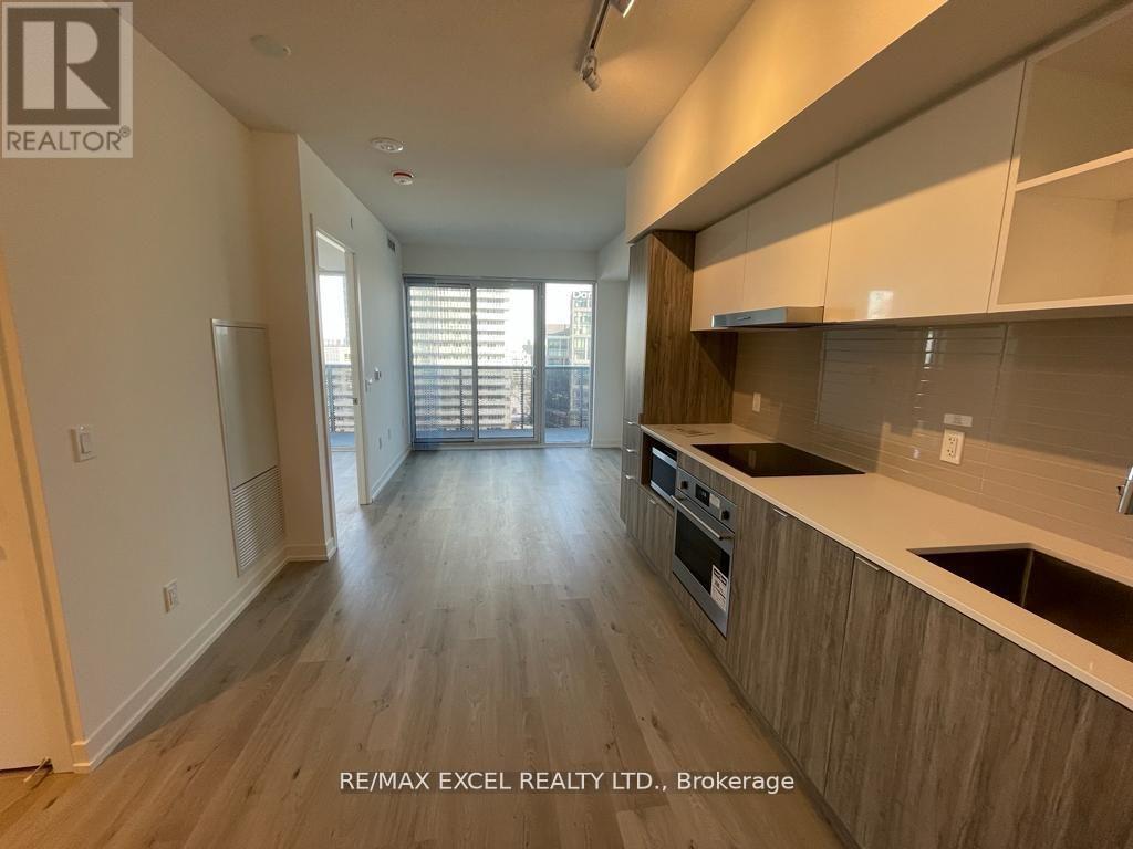 1506 - 138 Downes Street, Toronto, Ontario  M5E 0E4 - Photo 2 - C12646050