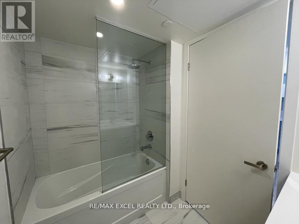 1506 - 138 Downes Street, Toronto, Ontario  M5E 0E4 - Photo 4 - C12646050