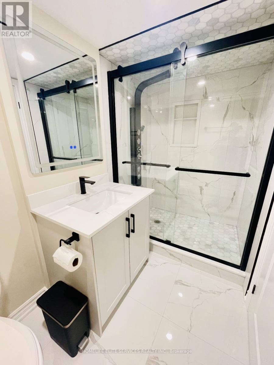 40 Stannardville Drive, Ajax, Ontario  L1T 0N9 - Photo 11 - E12595366