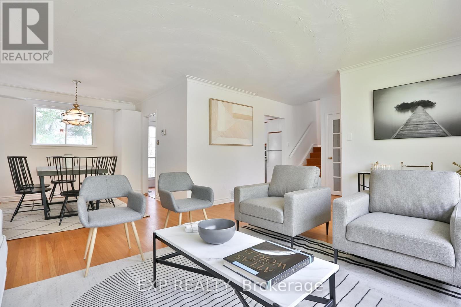 165 Carlson Drive, Newmarket, Ontario  L3Y 3H2 - Photo 16 - N12646030