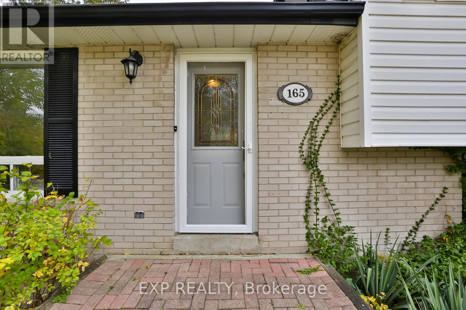 165 Carlson Drive, Newmarket, Ontario  L3Y 3H2 - Photo 13 - N12646030