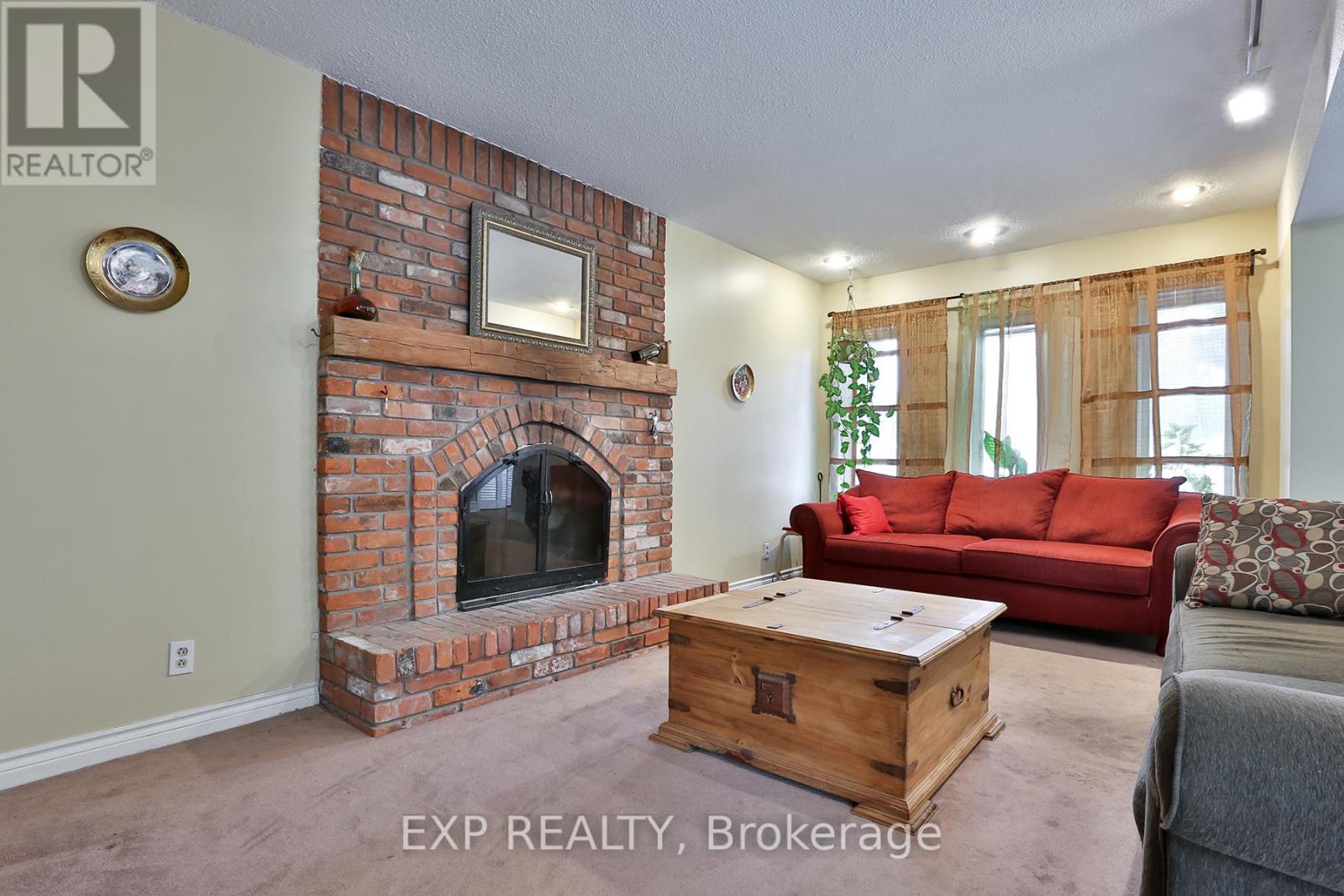 165 Carlson Drive, Newmarket, Ontario  L3Y 3H2 - Photo 32 - N12646030