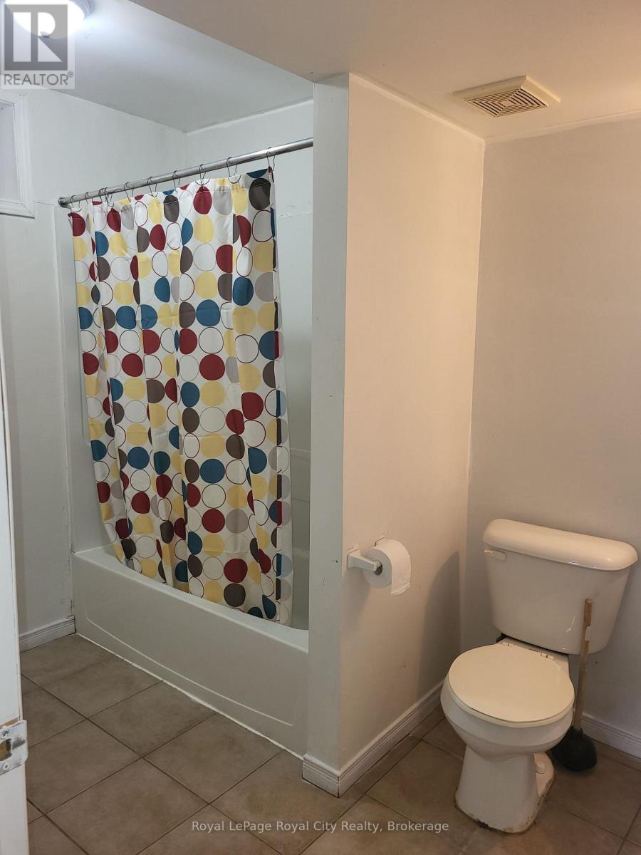 26 Howden Crescent, Guelph, Ontario  N1L 1T2 - Photo 10 - X12647324