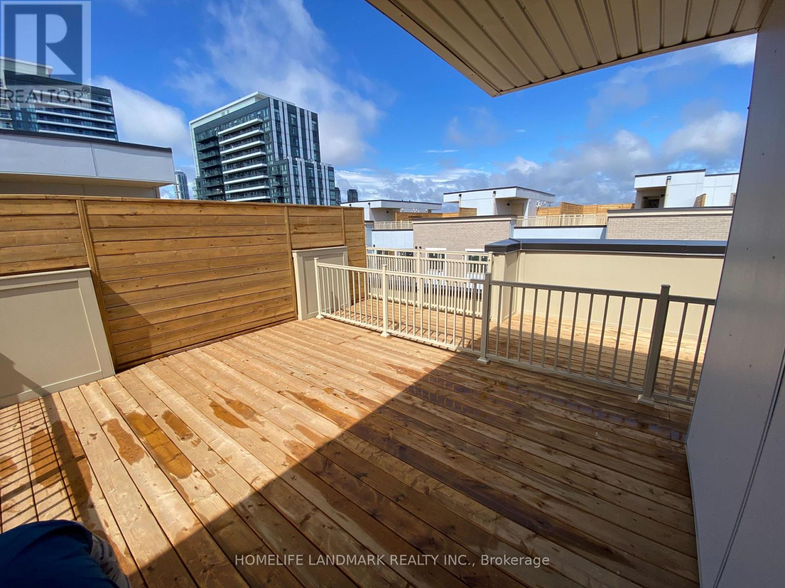 Th223 - 131 Honeycrisp Crescent, Vaughan, Ontario  L4K 0N7 - Photo 14 - N12647320