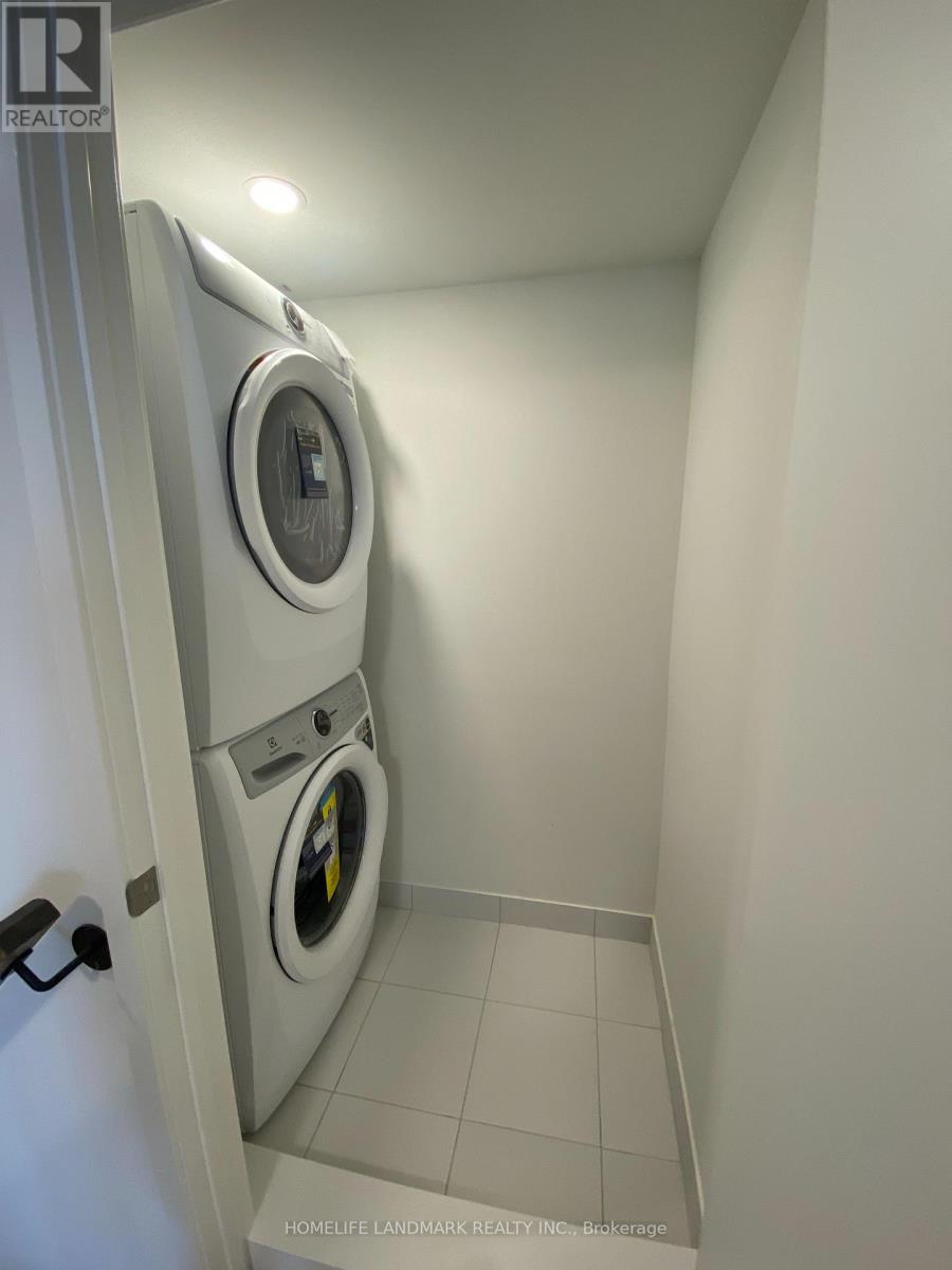 Th223 - 131 Honeycrisp Crescent, Vaughan, Ontario  L4K 0N7 - Photo 9 - N12647320