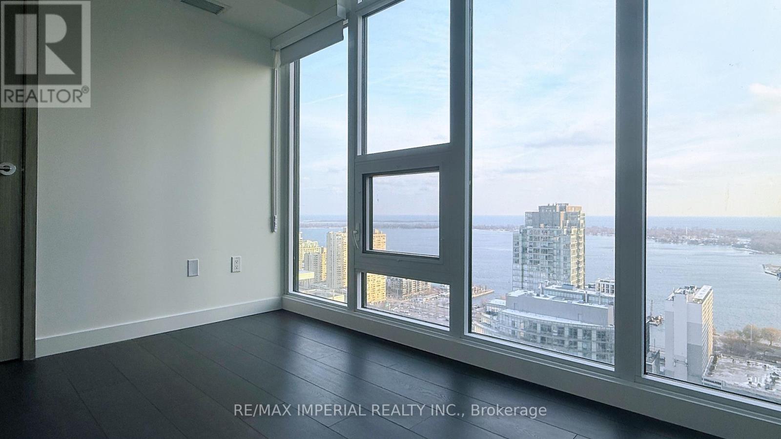 4005 - 1 Concord Cityplace Way, Toronto, Ontario  M5V 0X3 - Photo 13 - C12635608