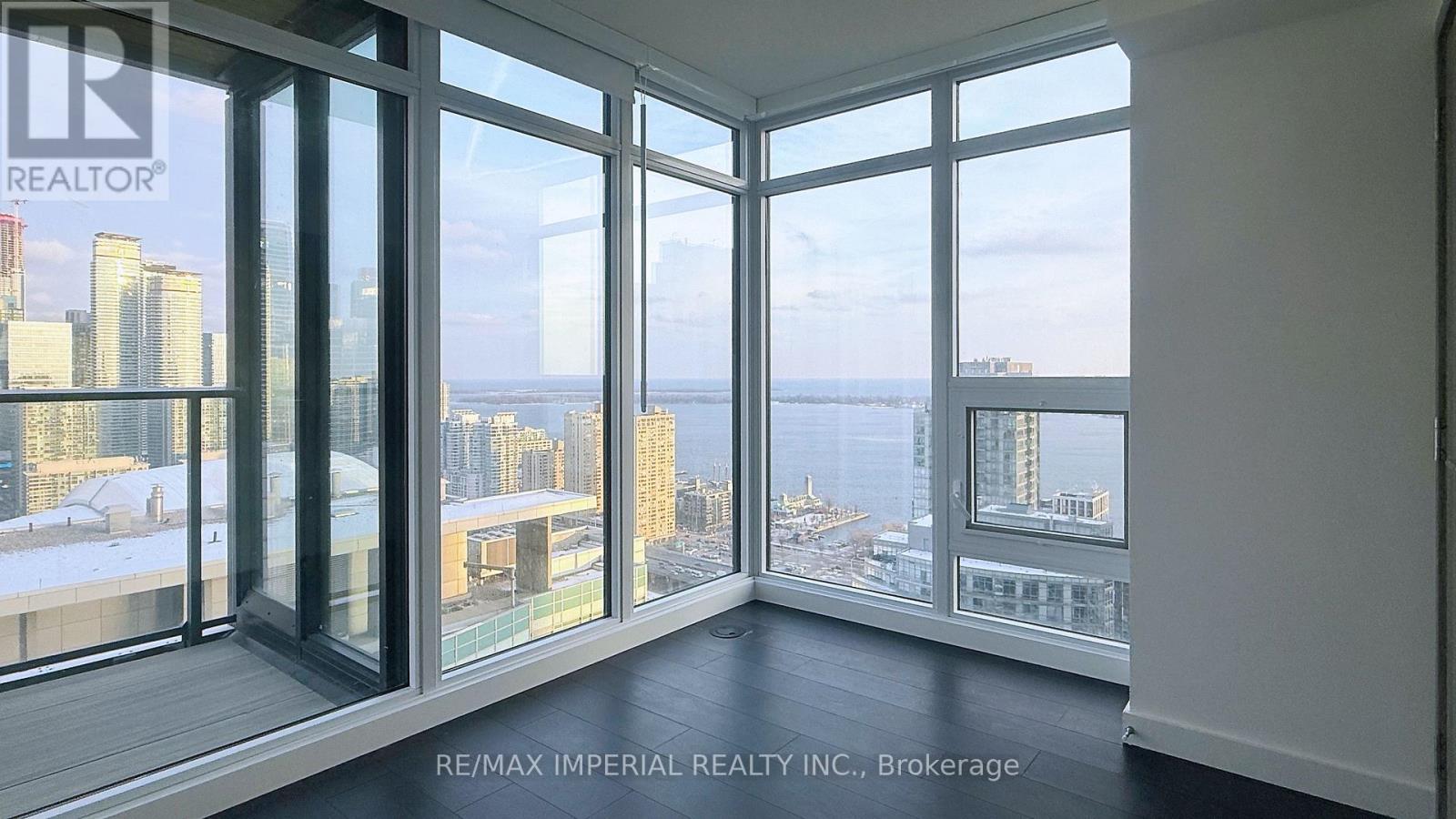 4005 - 1 Concord Cityplace Way, Toronto, Ontario  M5V 0X3 - Photo 11 - C12635608