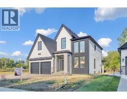 2516 MAYFAIR South, LaSalle, Ontario