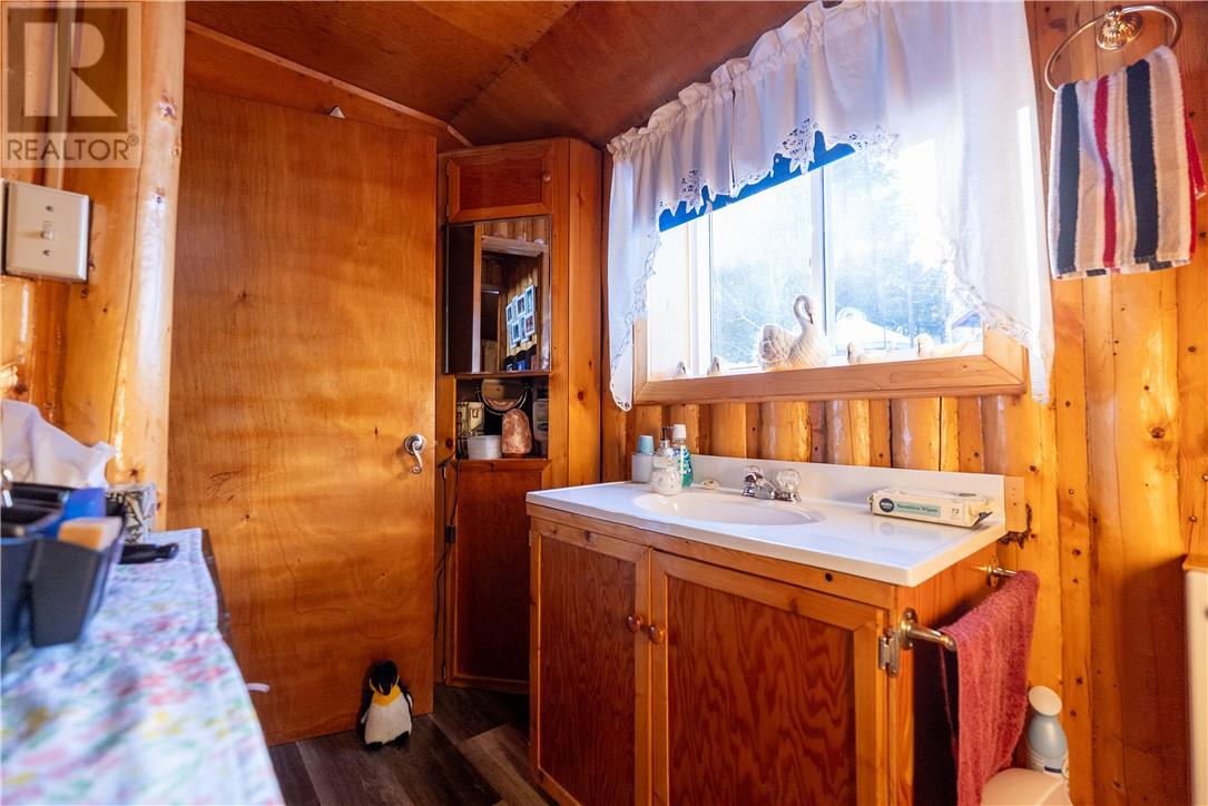 3 Onaping Lake, Onaping, Ontario  P0M 2R0 - Photo 66 - 2125930