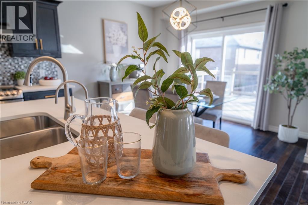 709 Rock Elm Street, Waterloo, Ontario  N2V 0C3 - Photo 16 - 40794899