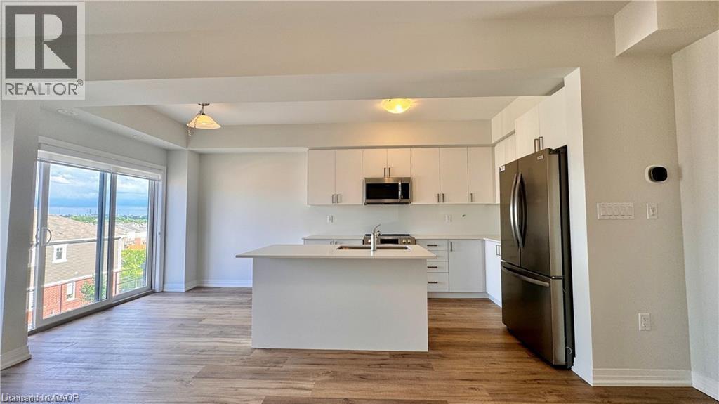 155 Equestrian Way Unit# 48, Cambridge, Ontario  N3E 0E8 - Photo 6 - 40794751