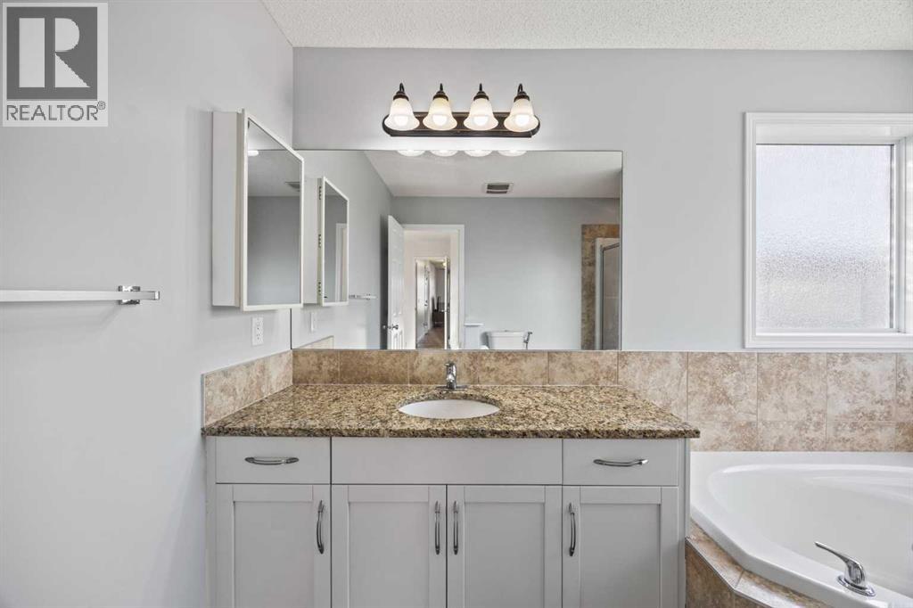 366 Bridleridge View Sw, Calgary, Alberta  T2Y 0E5 - Photo 29 - A2261362