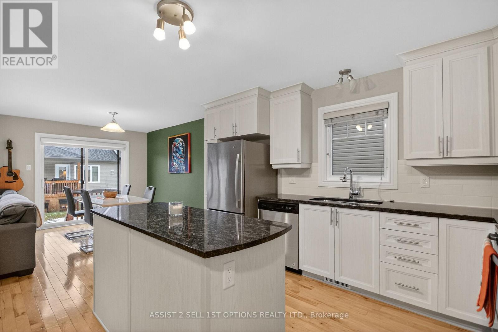 355 Twilight Avenue, Russell, Ontario  K4R 0E3 - Photo 12 - X12647336