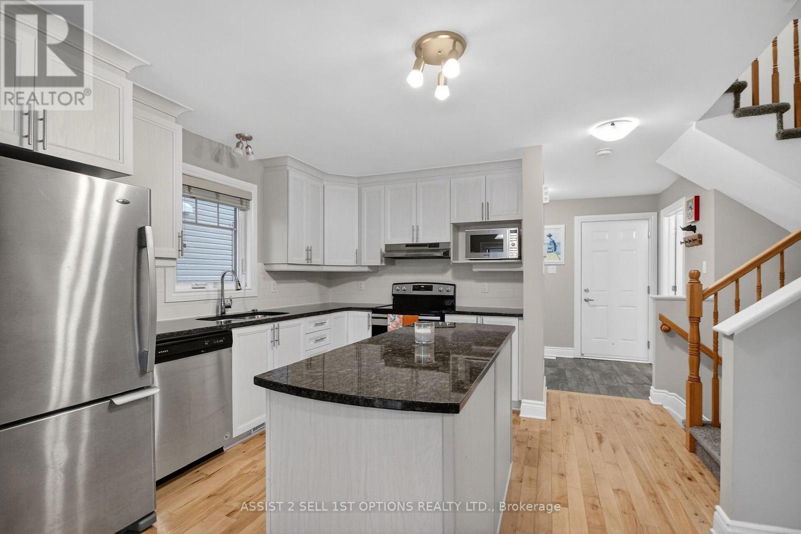 355 Twilight Avenue, Russell, Ontario  K4R 0E3 - Photo 16 - X12647336