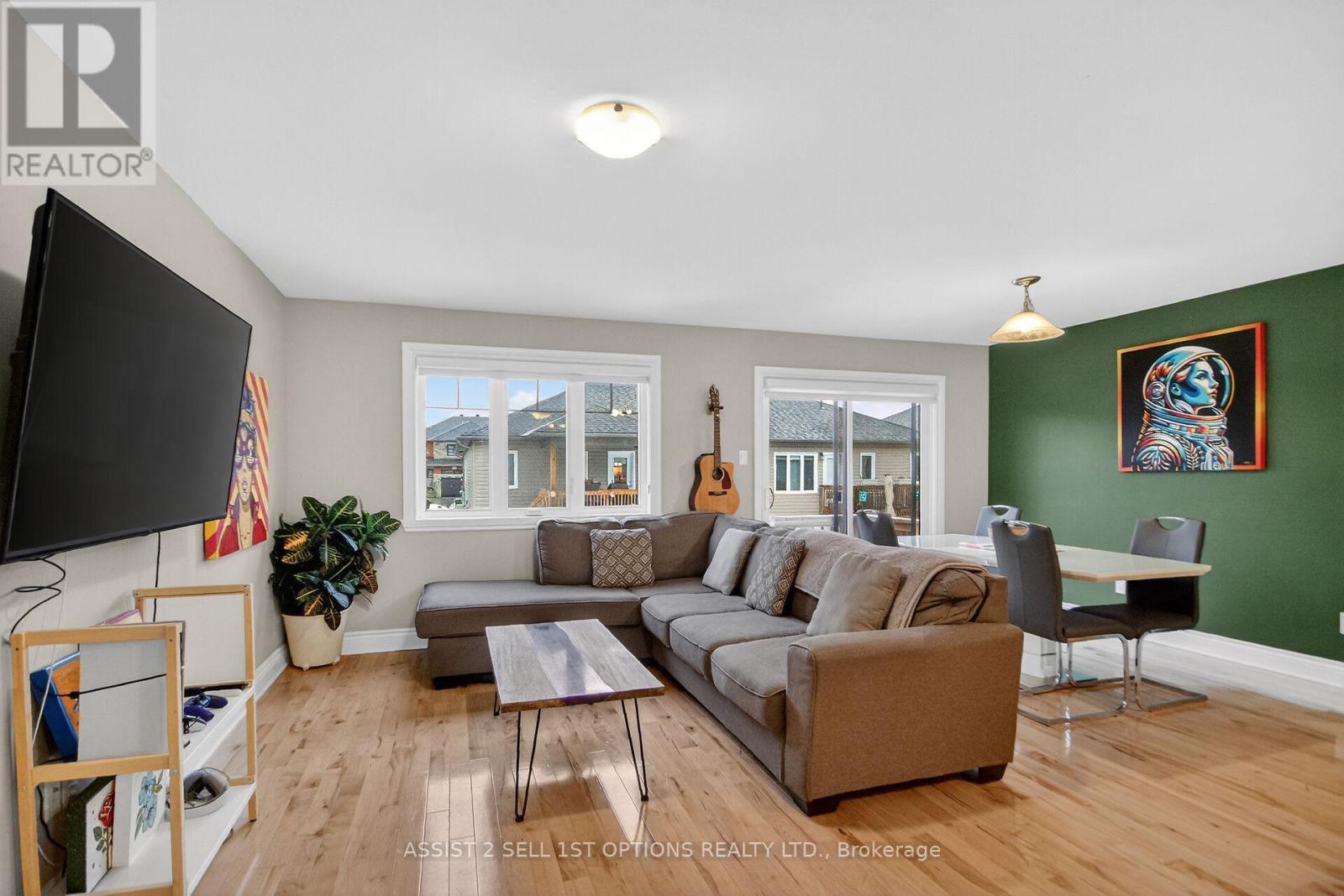 355 Twilight Avenue, Russell, Ontario  K4R 0E3 - Photo 8 - X12647336