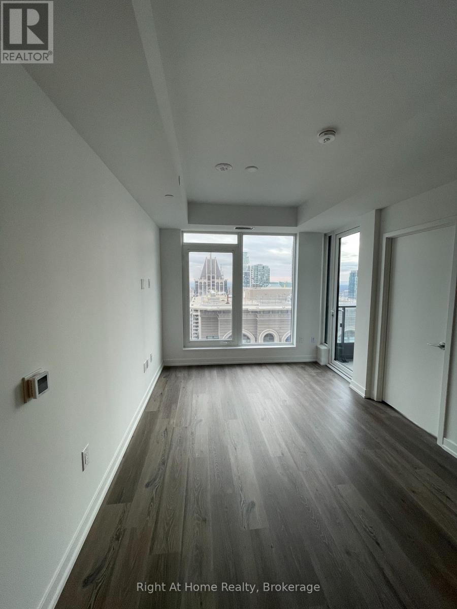 3905 - 395 Square One Drive, Mississauga, Ontario  L5B 0P6 - Photo 8 - W12647342