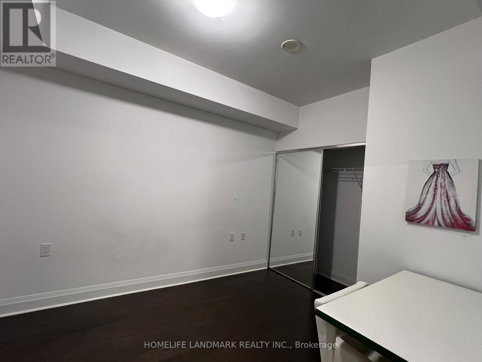 1611 - 1080 Bay Street, Toronto, Ontario  M5S 0A5 - Photo 10 - C12647340