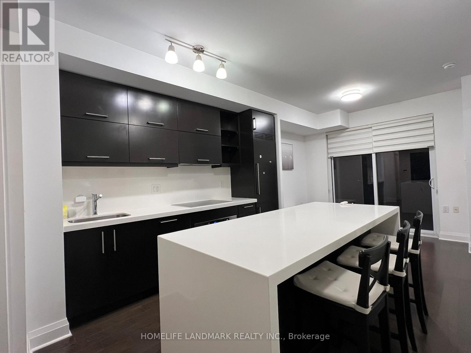 1611 - 1080 Bay Street, Toronto, Ontario  M5S 0A5 - Photo 4 - C12647340