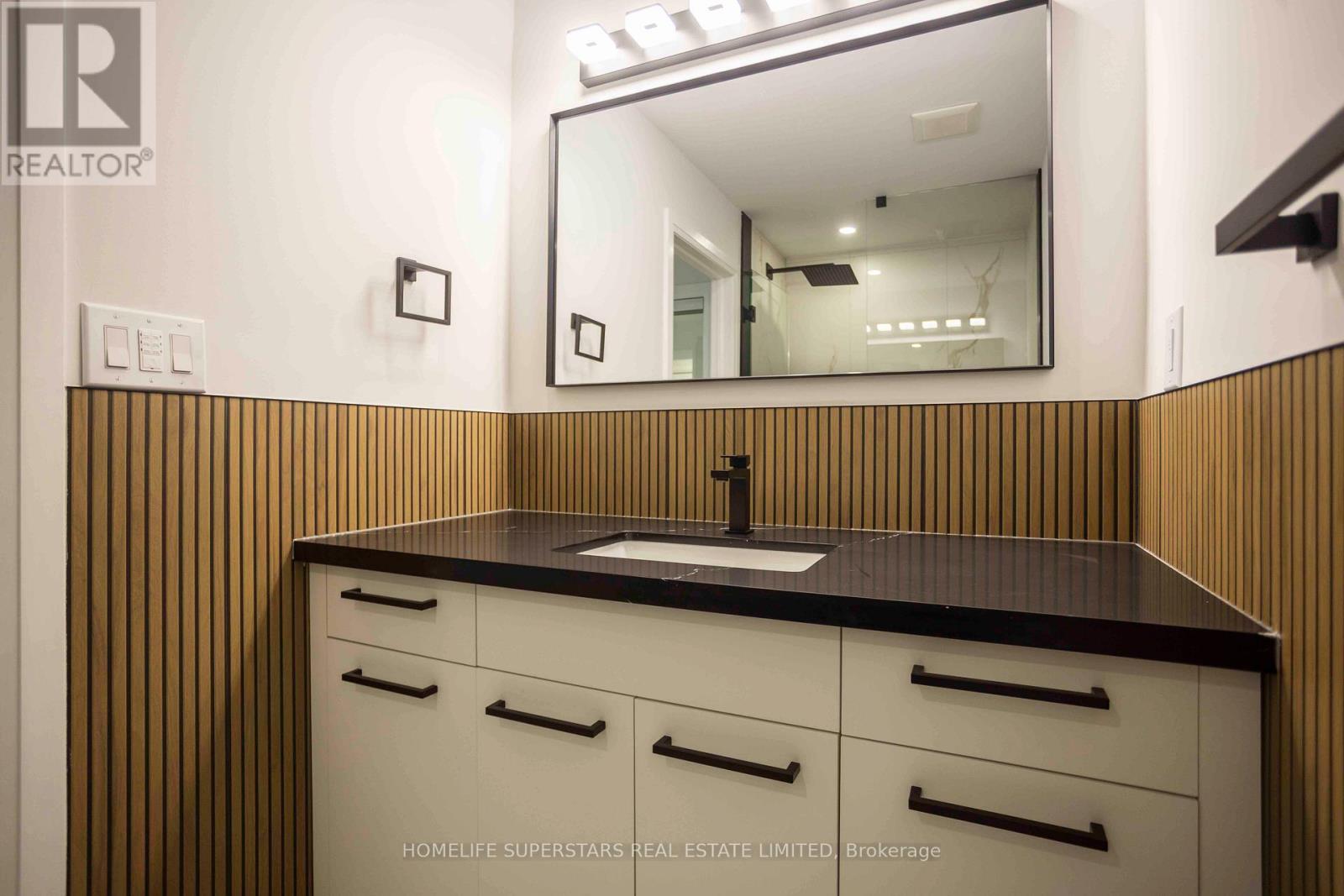 Upper - 15 Shademaster Court, Toronto, Ontario  M1B 1Y5 - Photo 20 - E12647358