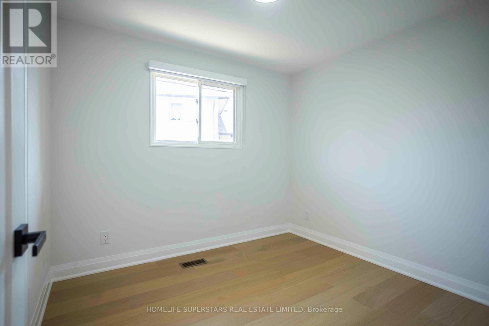 Upper - 15 Shademaster Court, Toronto, Ontario  M1B 1Y5 - Photo 23 - E12647358