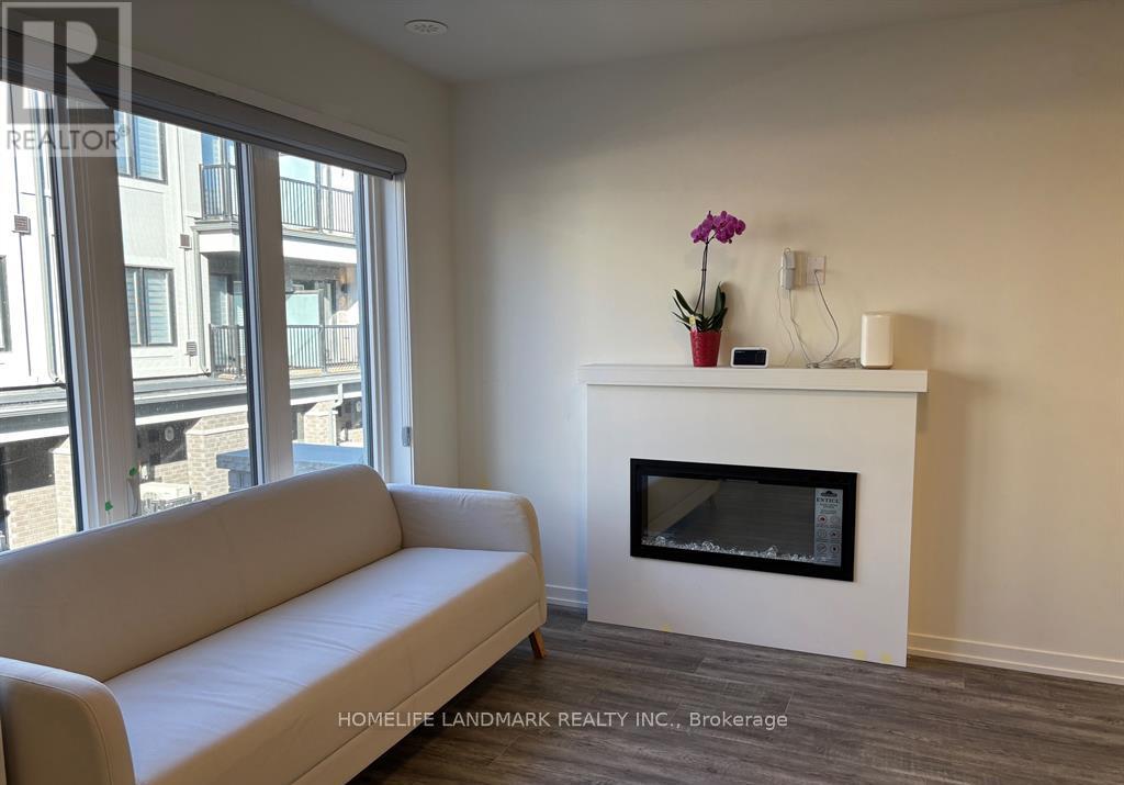 182 Matawin Lane, Richmond Hill, Ontario  L4B 3X9 - Photo 10 - N12647348