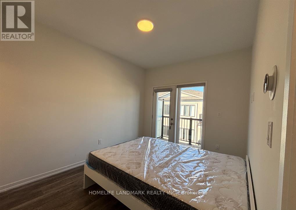 182 Matawin Lane, Richmond Hill, Ontario  L4B 3X9 - Photo 9 - N12647348