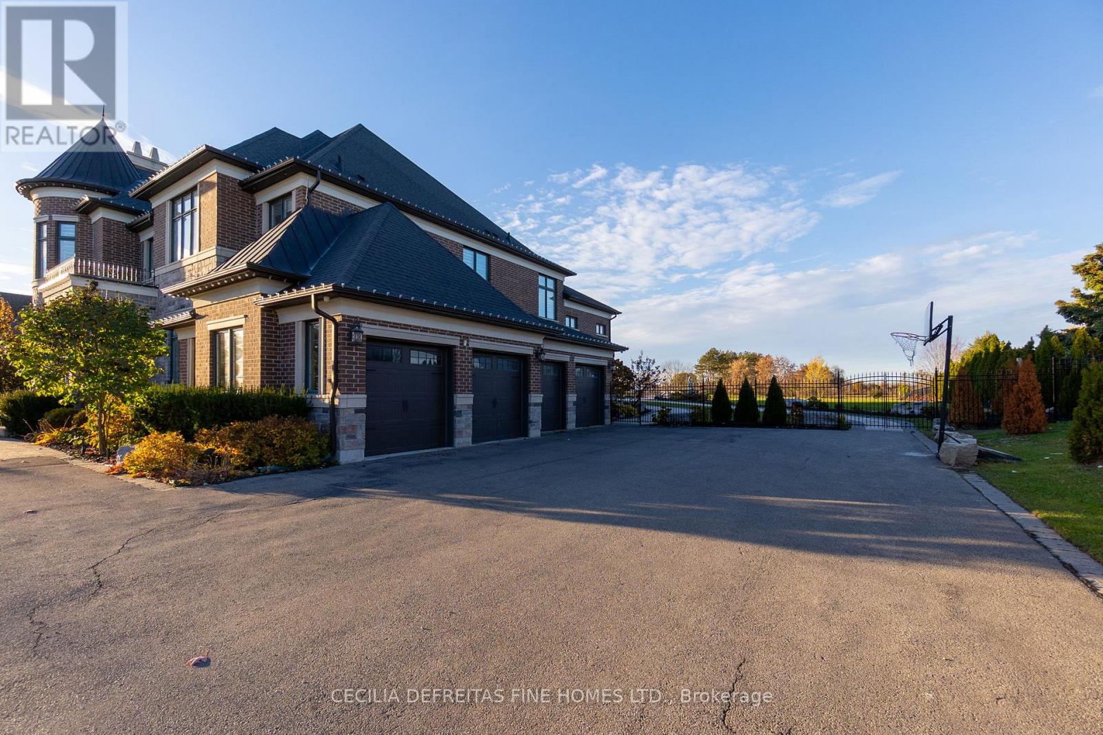 78 Mizuno Crescent, Vaughan, Ontario  L0J 1C0 - Photo 2 - N12647362