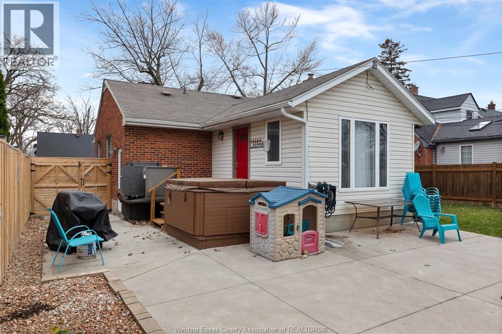 964 Parkview Avenue, Windsor, Ontario  N8S 2X4 - Photo 6 - 25030793
