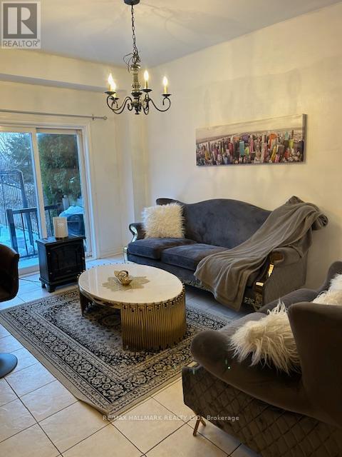 Main - 531 Reeves Way Boulevard, Whitchurch-Stouffville, Ontario  L4A 0H1 - Photo 3 - N12646180