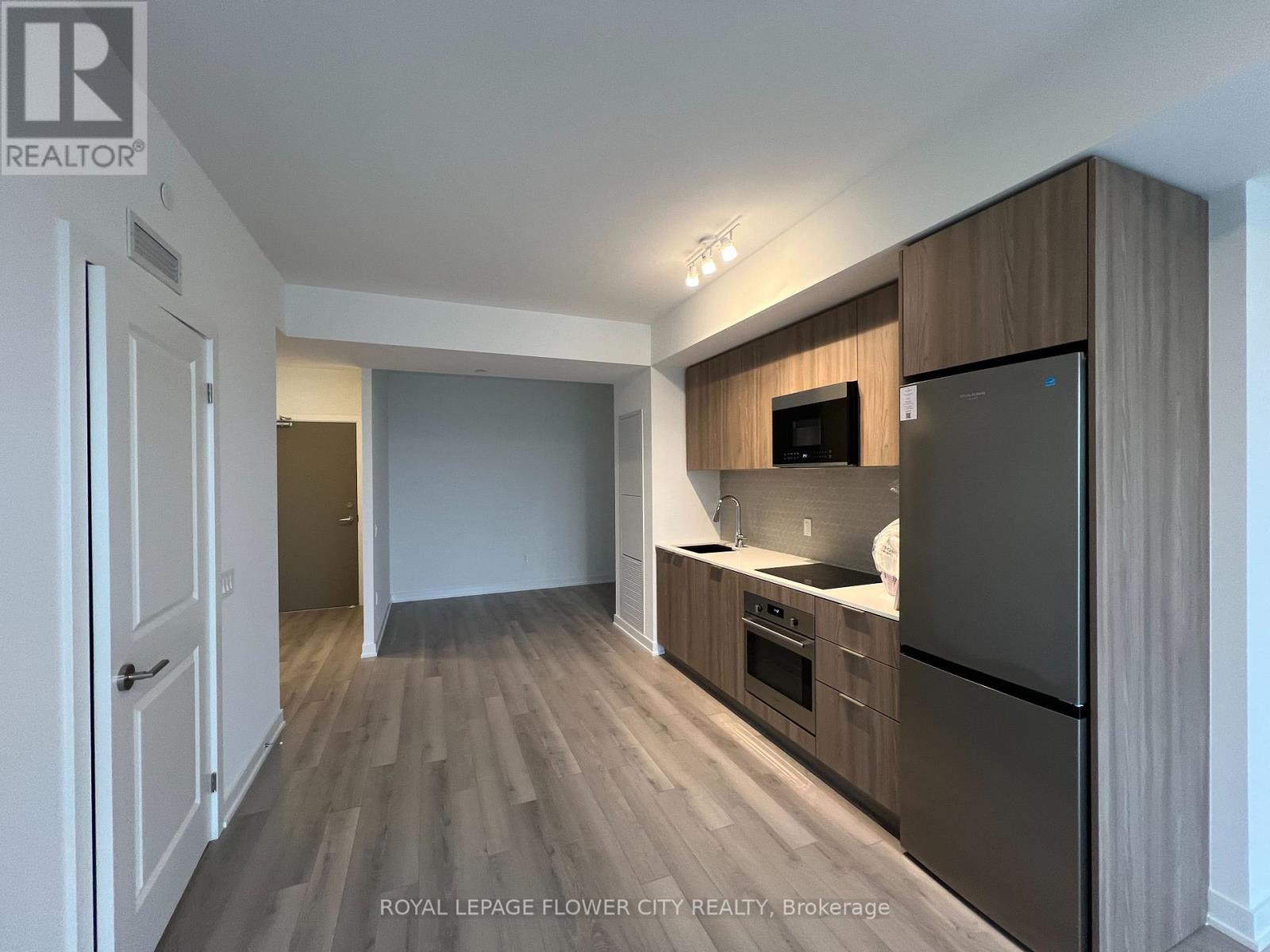 724 - 15 Skyridge Drive, Brampton, Ontario  L6P 4S3 - Photo 11 - W12646926