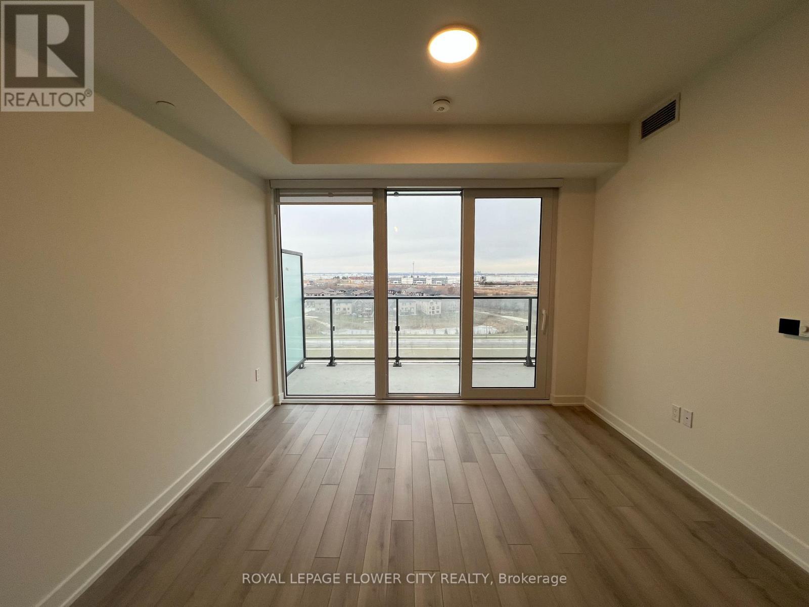 724 - 15 Skyridge Drive, Brampton, Ontario  L6P 4S3 - Photo 7 - W12646926