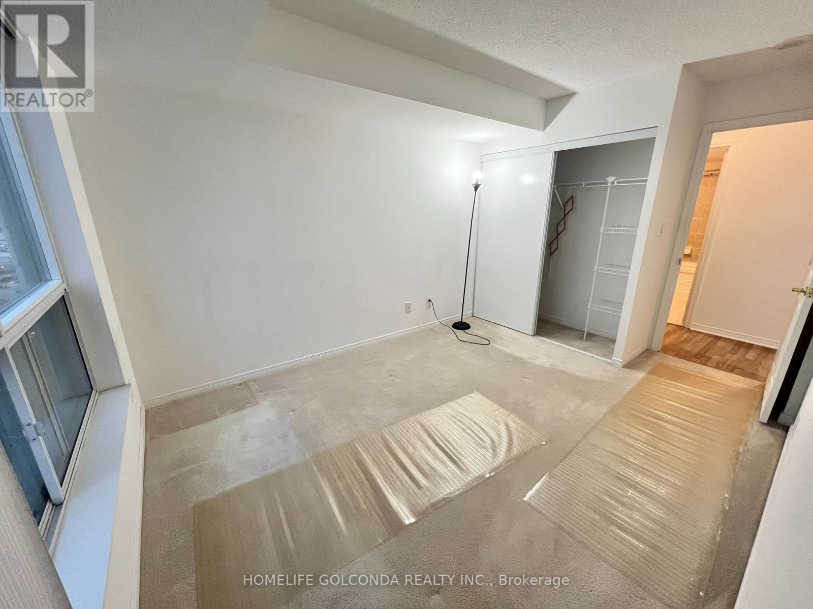 4850 Glen Erin Drive, Mississauga, Ontario  L5M 7S1 - Photo 6 - W12647356