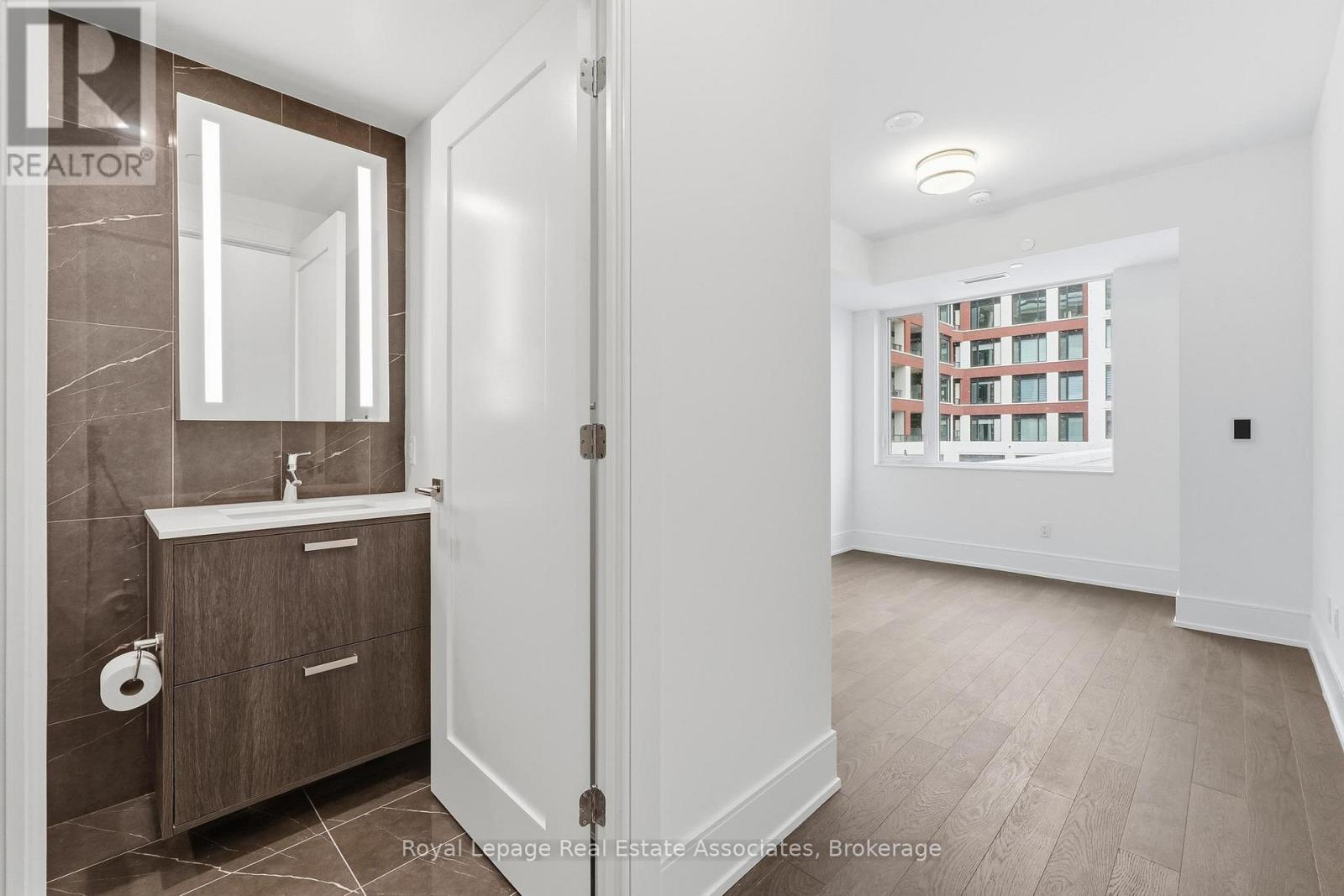 205 - 259 The Kingsway, Toronto, Ontario  M9A 0G2 - Photo 26 - W12647364