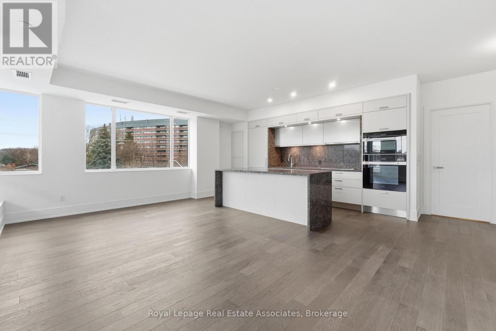 205 - 259 The Kingsway, Toronto, Ontario  M9A 0G2 - Photo 6 - W12647364