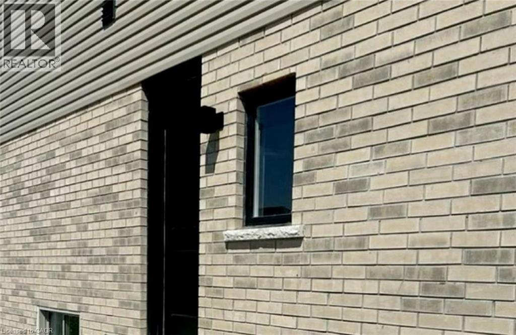 23 Holder Drive Unit# Lower, Brantford, Ontario  N3T 5L5 - Photo 11 - 40794752