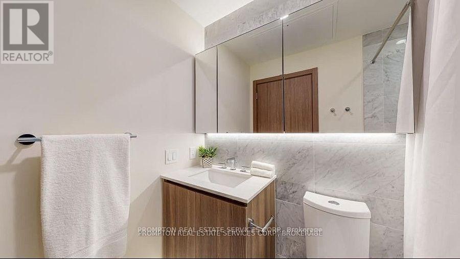 3505 - 19 Bathurst Street, Toronto, Ontario  M5V 0N2 - Photo 16 - C12647370