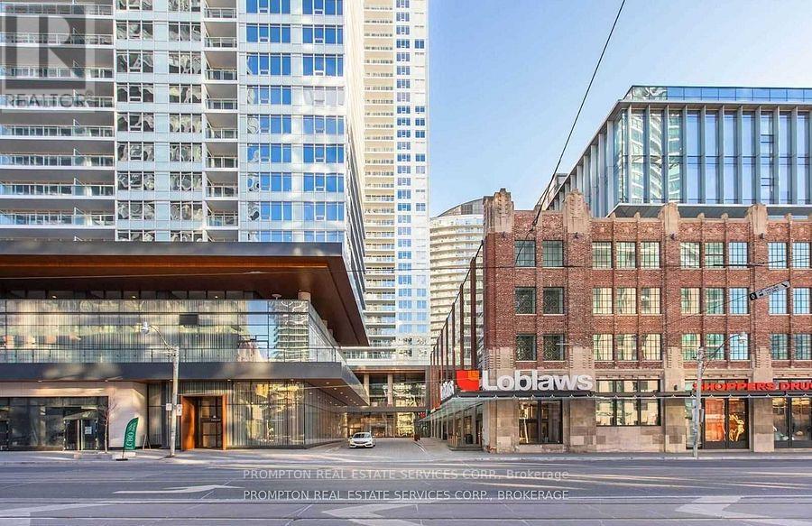 3505 - 19 Bathurst Street, Toronto, Ontario  M5V 0N2 - Photo 9 - C12647370