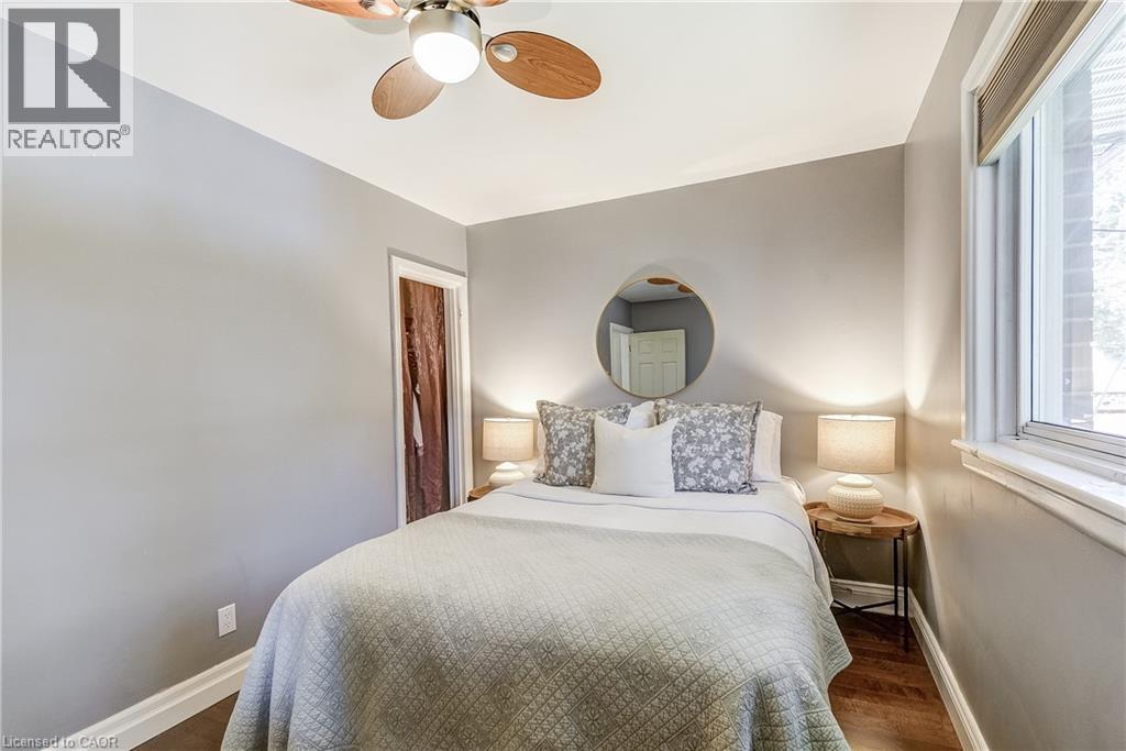 1216 De Quincy Crescent, Burlington, Ontario  L7P 1E1 - Photo 23 - 40792497