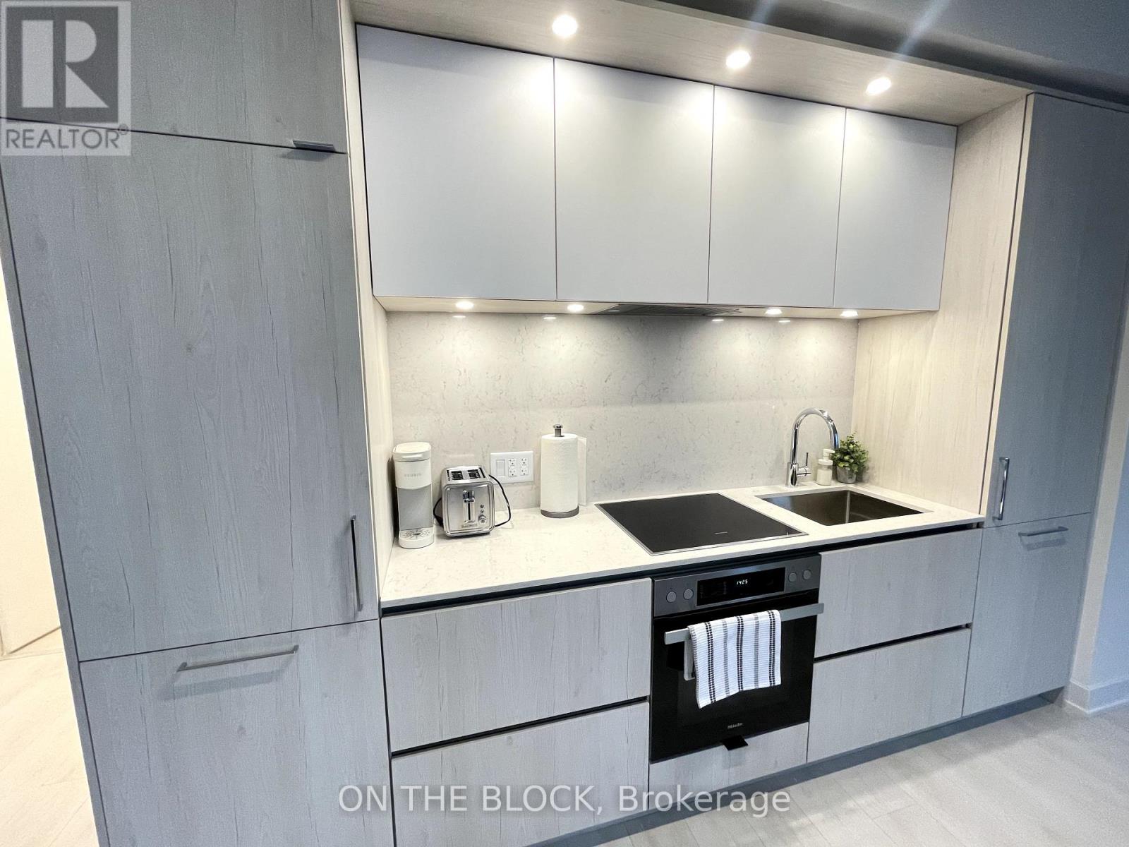 1312 - 35 Mercer Street, Toronto, Ontario  M5V 0V1 - Photo 14 - C12424539